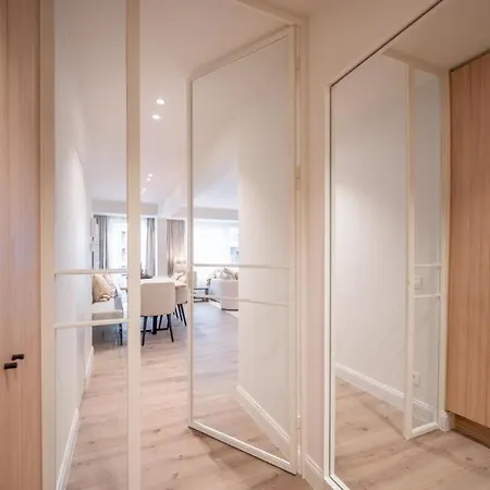 Appartement Luxurious Escape By The Sea